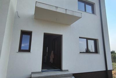 Triplex ultramodern cu 5 camere si 2 bai, in localitatea Timisoara - 17