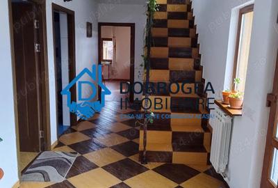 CATALOI- CASA 4 CAMERE , SUPRAFATA TOTALA 200 MP , TEREREN 1962 MP - 5