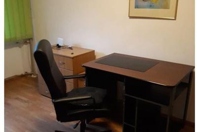 Tineretului, garsoniera, 5 minute metrou, BOILER, bloc mixt,  350 euro - 2