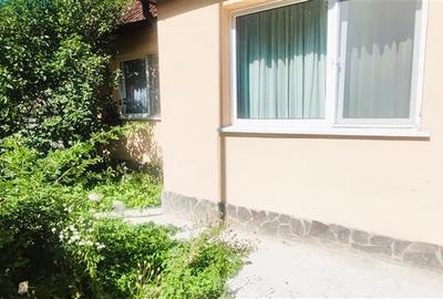Casa 3 camere,   teren generos 579 mp, zona linistita Florilor - 9