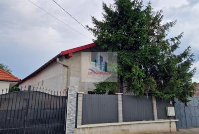Casa P+M in zona Dealuri Oradea - ideala pentru 2 familii! - 1