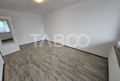 Apartament decomandat de vanzare cu 3 camere balcon zona Mihai Viteazu - 3