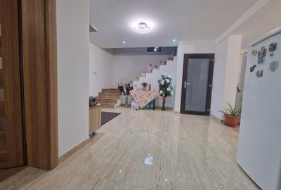 Cumpana- Vila P+1, 5 Camere+ Beci -  200mp utili, teren 420mp - 265.000/euro - 12