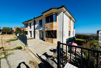 Duplex cu 5 camere în Gheorgheni