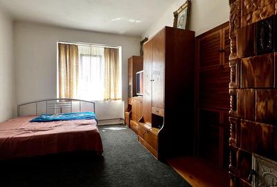 Casa in Tinca, centrala, 3 camere cu strada asfaltata - 4