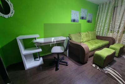 Apartament cu 2 camere semidecomandat în 1 Decembrie 1918