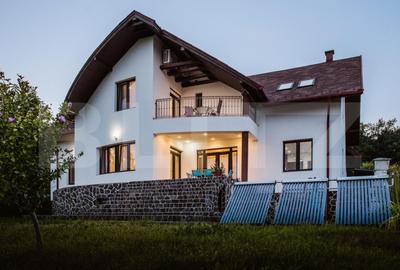 Casă individuală cu 4 camere în Tudor