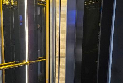 Apartament cu 4 camere semidecomandat, mobilat în Drumul Taberei