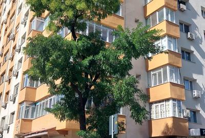 Garsonieră decomandată în Rahova