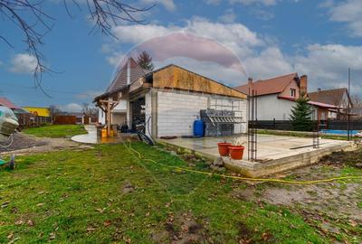 OPORTUNITATEI CASĂ modernă | 238mp utili și teren intravilan 7150mp - 35