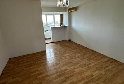 Garsonieră semidecomandată în Costin Georgian