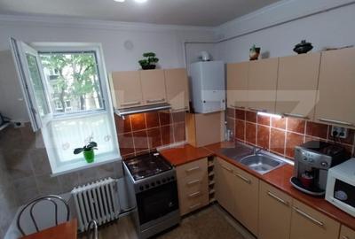 Apartament cu 2 camere decomandat, mobilat în Careiului