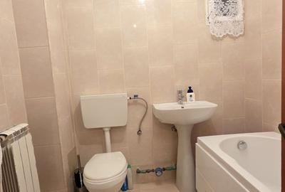 Apartament cu 3 camere, etaj 7, mobilat si utilat, VASLUI - zona GARA; - 7