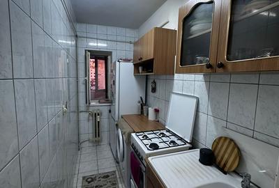 Apartament cu o camera decomandat, etaj 3, zona Garii - 1