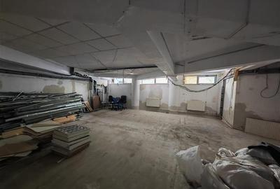 Inchiriere cladire de birouri in zona Vitan Mall - 14