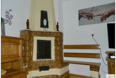 Vila de Inchiriat, Brasovul Vechi - 5