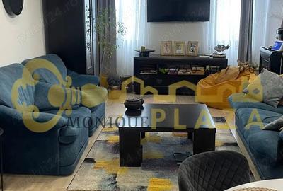 Apartament cu 4 camere decomandat, mobilat în Central
