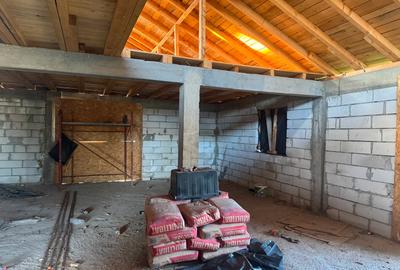 Casa Peris  zona Cocioc  (Nefinalizata) , langa terenul de Golf Bucharest - 15