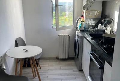 Apartament cu 2 camere, etajul 3/4, zona Podu Ros - 5