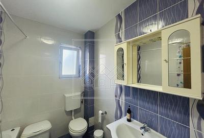 Ap spatios, 3 camere, 2 balcoane, loc de parcare , etaj 1 - Turnisor - 8