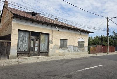 Casa Urziceni Mihai Viteazu 77 Supr Costr 130 mp teren 309 mp Deschidere 17.5 m - 1