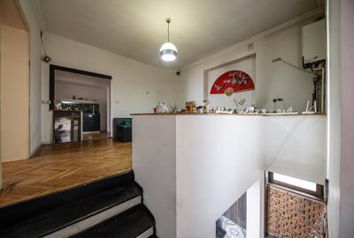 Casa pretabila pentru diferite activati, situata in zona Centrala - 16