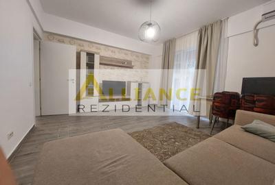 Apartament cu 3 camere decomandat, mobilat în Central