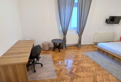 De inchiriat apartament cu o camera ultracentral, et. 1, 320 euro - 3