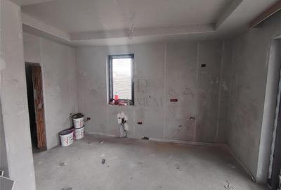 Duplex in zona centrala - despartit prin C.T - 5 camere - 5