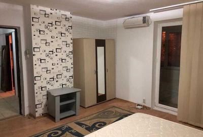 Garsonieră decomandată în Drumul Taberei