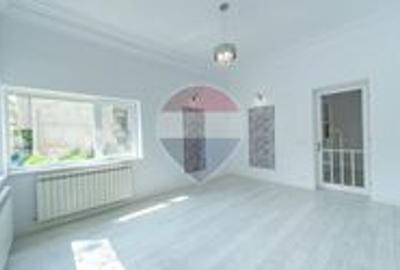Apartament de inchiriat, 137 mp, central, curte proprie - 5