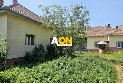 Casă individuală cu 5 camere în Periferie
