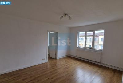 Apartament cu 2 camere semidecomandat în Hotvon