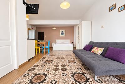 Studio spatios cu priveliste catre mare - 5