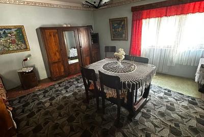Vânzare proprietate - Casă tip conac, teren și anexă, într-un cadru natural spec - 6