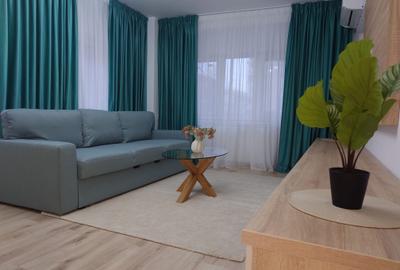 Apartament cu 3 camere decomandat, mobilat în Decebal