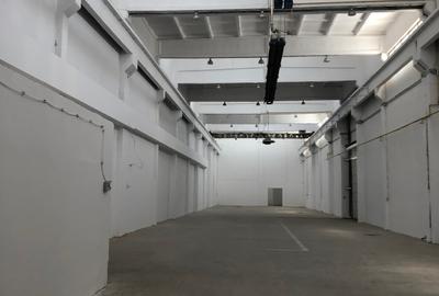 Spațiu industrial, 1450 mp în Exterior Est