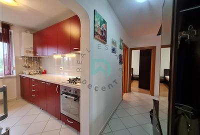 Apartament cu 2 camere decomandat, mobilat în Triaj