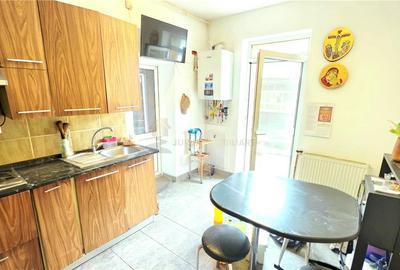 CASA 5 CAMERE 145 MP TEREN 660 MP DAMBUL ROTUND - 16