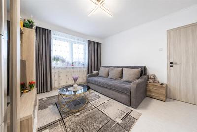 Apartament cu 3 camere semidecomandat, mobilat în Electroprecizia