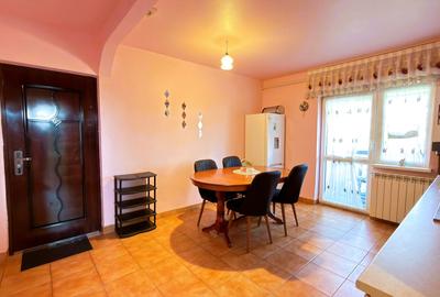 Apartament 2 camere MV2 Etaj IV, Str. Decebal – Carei - Zona Kaufland - 2