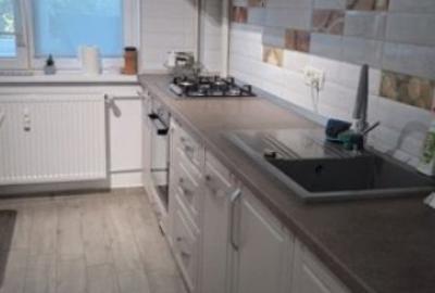 Apartament cu 2 camere semidecomandat, mobilat în Politehnica