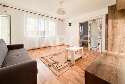 Apartament cu 2 camere semidecomandat, mobilat în Plopilor
