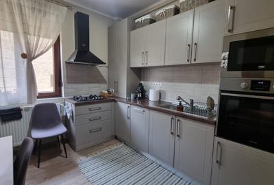 Apartament 3 camere parter zona centrala - 10