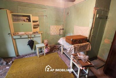 Unirii - Zona Darina - Casa 4 camere - Teren 691 mp cu deschidere 26 m - 6