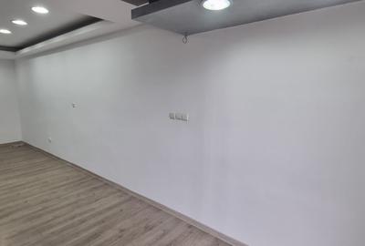 Spațiu comercial, 52 mp în Central