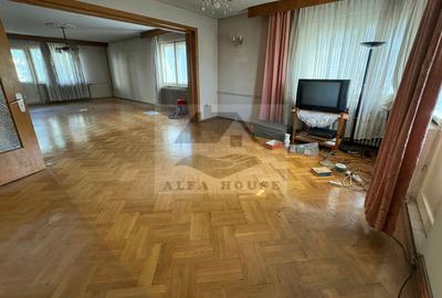 Casa deosebita cu 10 camere in Centrul Civic - 450 mp, zona Castanilor - 17