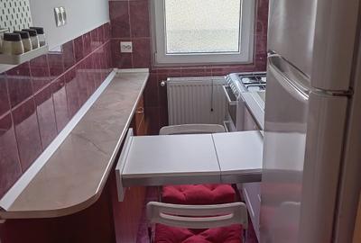 Proprietar închiriez garsonieră Hala Traian Sector 2 - 5