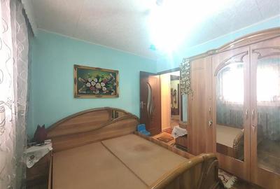 Apartament 3 camere decomandate de vanzare str. Republicii parter - 10
