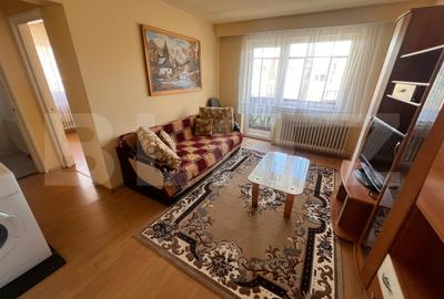 Apartament cu 2 camere semidecomandat, mobilat în Gheorgheni